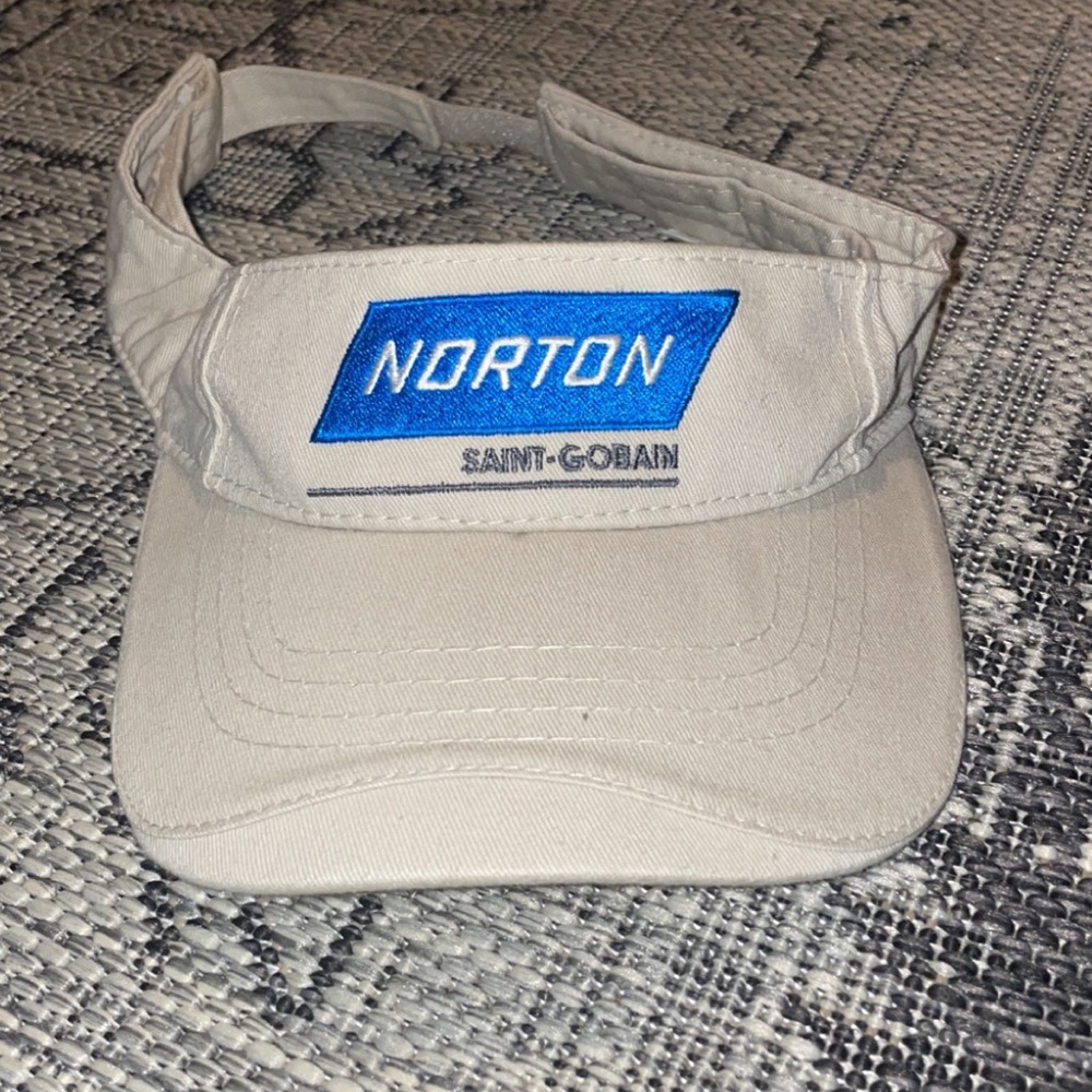 visor hat - Picture 2 of 5